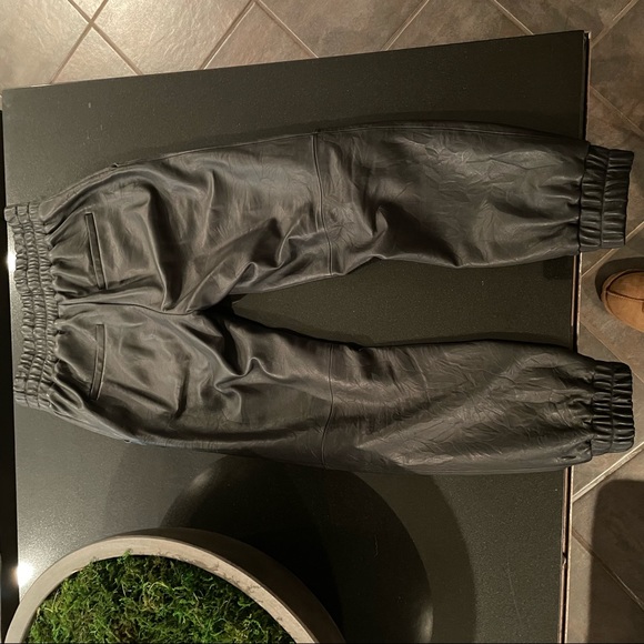 VERONICA BEARD Wasia leather jogger - Picture 7 of 14